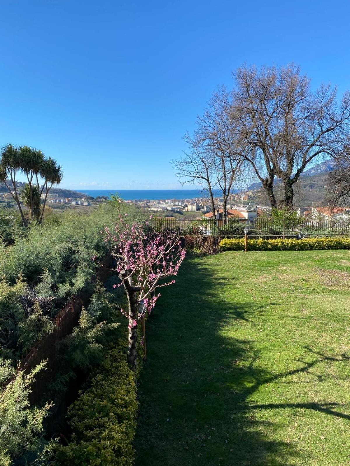 B&B La Rosa Salerno Exteriér fotografie